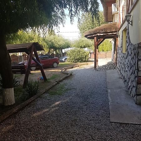 Constantin Si Elena Hotel Dunavatu de Jos Exterior photo